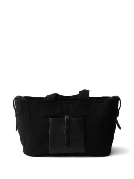 Кожена голям кожена чанта Prada черно