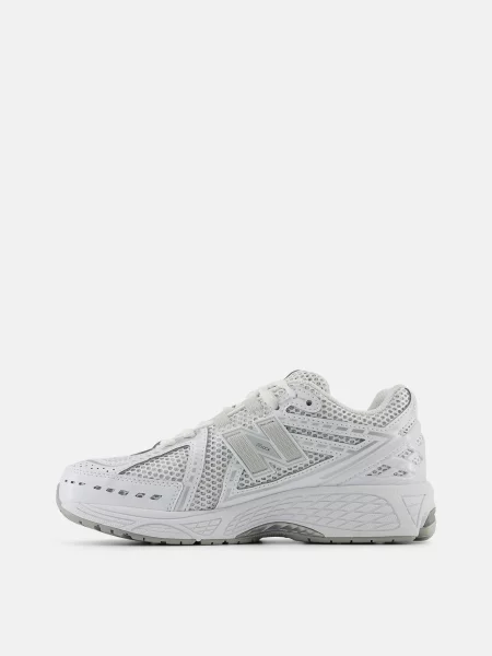 Детские кроссовки New Balance белые