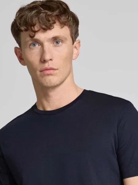 T-shirt z okrągłym dekoltem Christian Berg Men granatowa