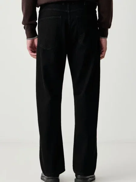 Sisley relaxed fit férfi farmer fekete