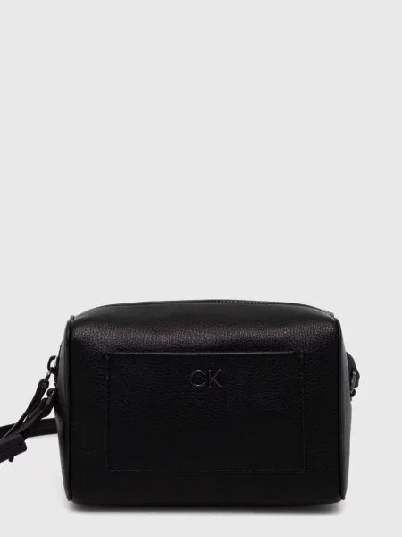 Torebka Calvin Klein z paskiem skórzana czarna