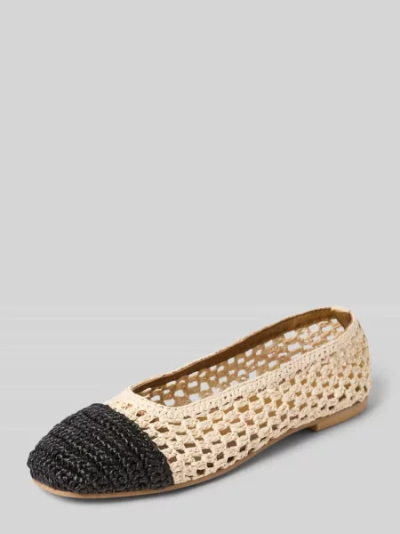 Baleriny z efektem plecionki model ‘Raffia’ Inuovo beżowe
