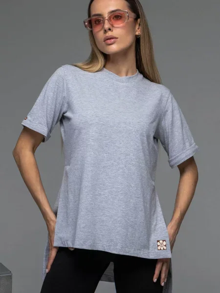 Женская трикотажная футболка сіра