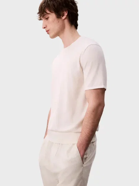 Свитер Calvin Klein бежевый
