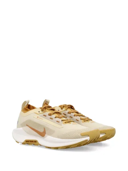 Sneakerși Nike Pegasus alergare alb