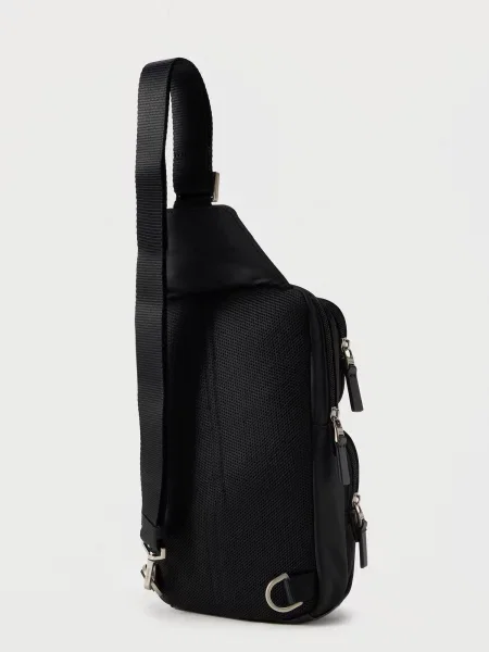 Geantă crossover Calvin Klein Clean Square negru