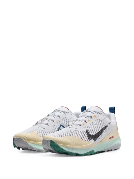 Sneakerși Nike Wildhorse alb
