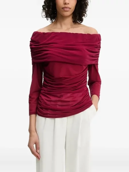 Top Never Fully Dressed drapat roșu