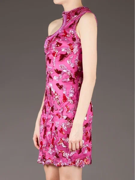 Rochie Georges Mak cu un umăr gol de costum roz