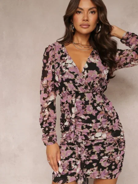 Rochie mini închis mulată cu decolteu în V și imprimeu floral Refoxa roz