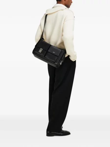 Crossbody torba Ferragamo sa kopčom crna