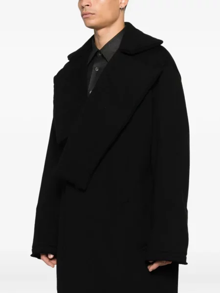 Palton Yohji Yamamoto cu rever negru