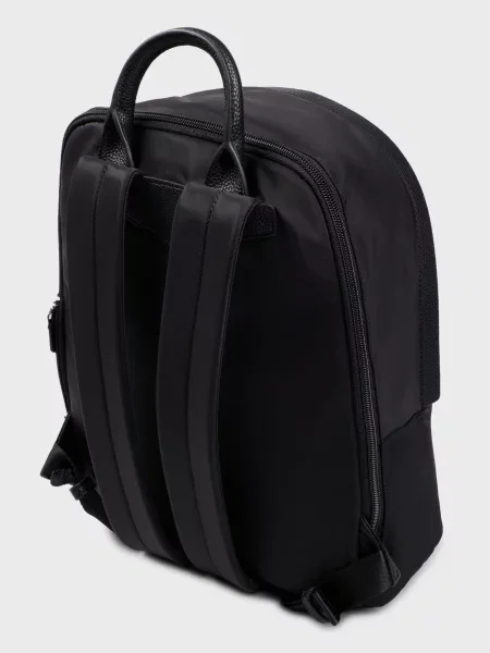 Рюкзак Emporio Armani черный