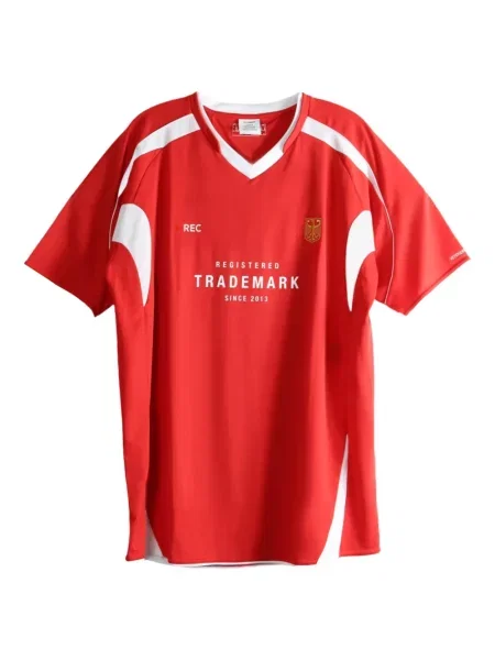 Tricou Vetements cu decolteu în V roșu