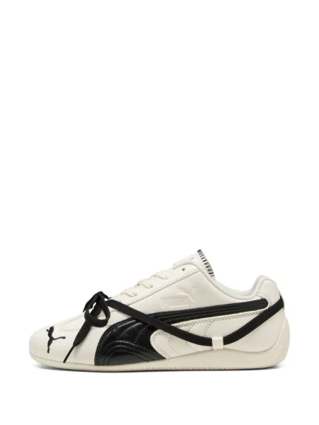 Sneakerși Puma din piele alb