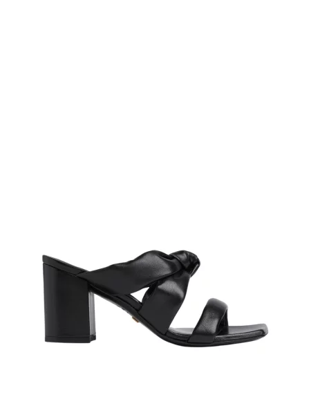 Klapki Stuart Weitzman skórzane czarne