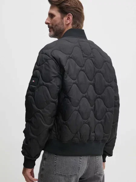 Tommy Hilfiger Bomber dzseki fekete