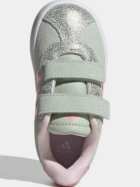 Детские кроссовки Adidas