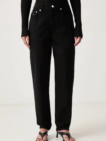 Tommy Jeans blugi mom fit pentru femei negru