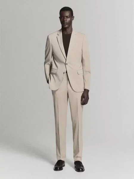Spodnie garniturowe París super slim fit Mężczyzna 44 MANGO MAN beżowy