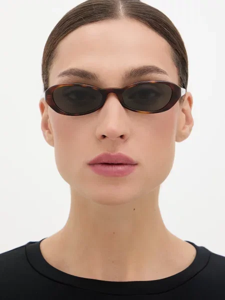 Солнцезащитные очки Saint Laurent