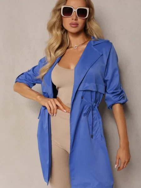 Kurtka w Stylu Parki z Troczkiem w Talii i Wywiniętym Kołnierzykiem Vetaipa granatowa