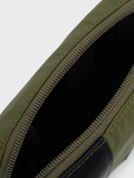 Сумка Calvin Klein оливкова