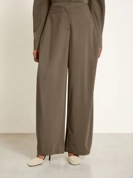 Jacquemus Marlene Kalhoty Le Pantalon Cubisto khaki