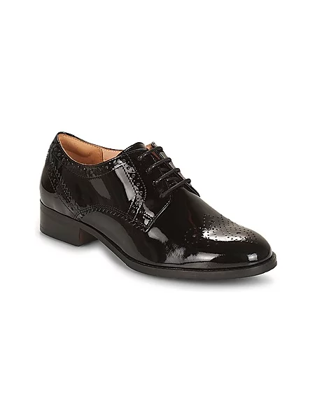Derby Clarks črna
