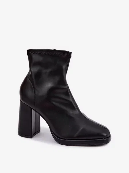Čizmice Boto crna