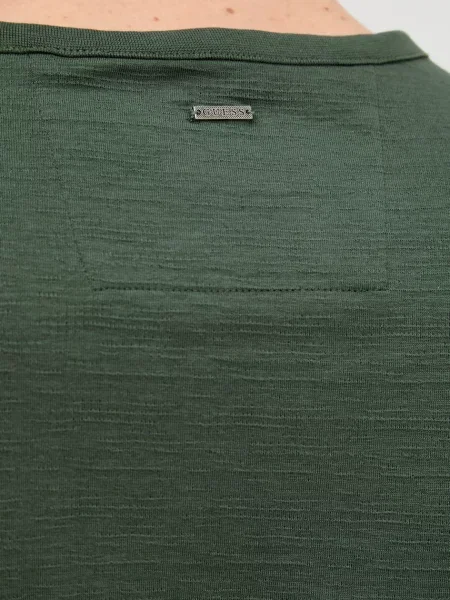 Футболка Guess