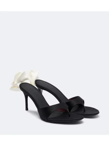 Chiloți tanga Magda Butrym din satin cu model floral cu aplicații negru