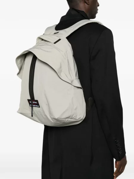 Ruksak Fear Of God Essentials s autogramom