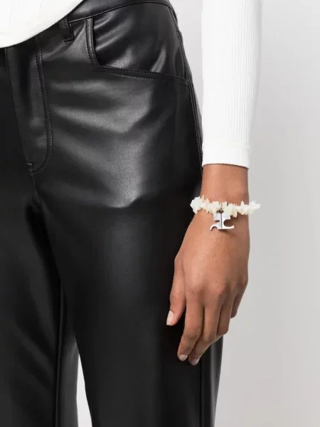 Apyranke Courreges