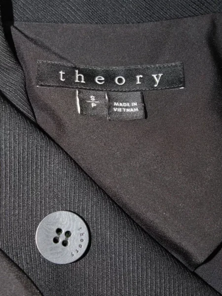 Trenci Theory cu două rânduri de nasturi negru