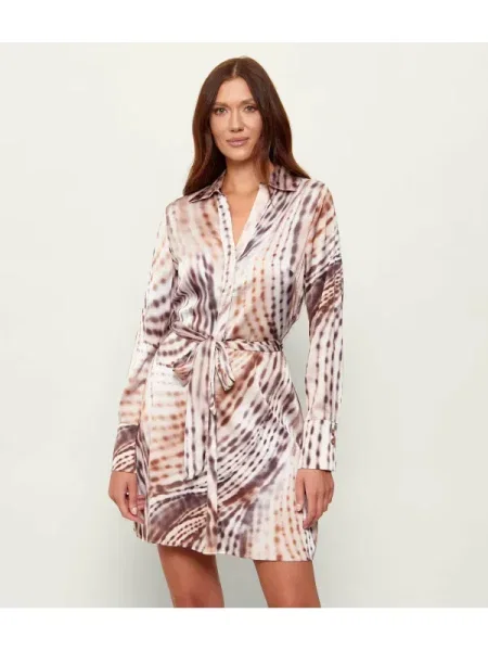 Mini rochie mini Guess din satin mini bej