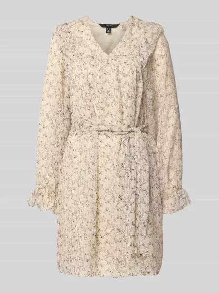 Sukienka o linii A z w talii model ‘PETRA’ Vero Moda