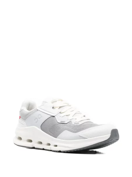Sneakerși On albastru