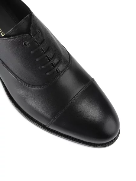 Oxford Kurt Geiger London din piele negru