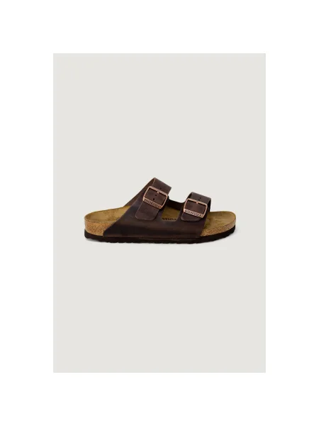 Șlapi Birkenstock din piele maro
