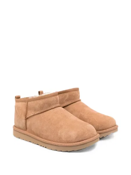 Aulinukai Ugg