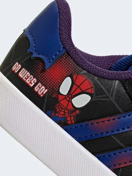 Детские кроссовки Adidas