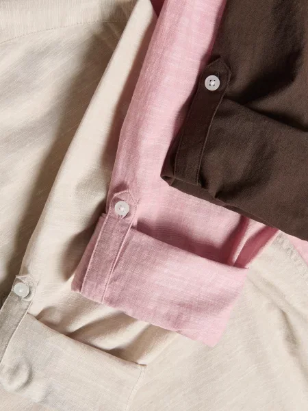 Reserved Сорочка slim fit із високим вмістом темно коричневий
