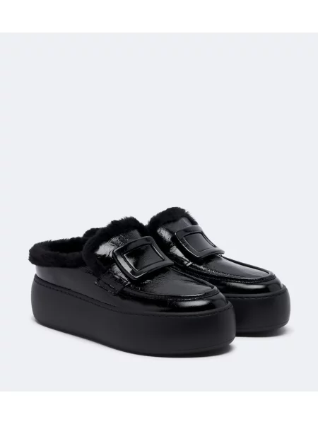 Klapki mules Roger Vivier skórzane na platformie czarne