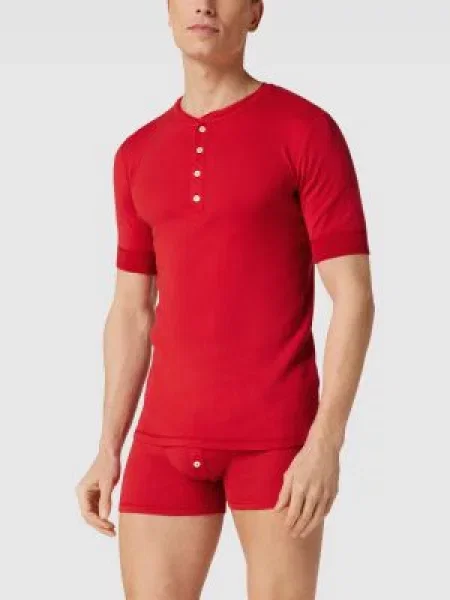 T-shirt z krótką listwą guzikową model ‘Karl’ Schiesser czerwona
