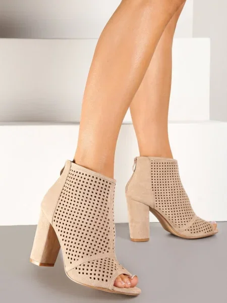 Botine Felilina bej