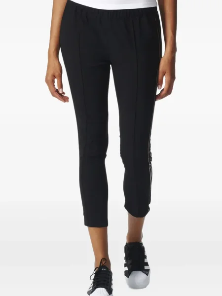 Legginsy Adidas do biegania z nadrukiem z dekoltem w serek czerwone