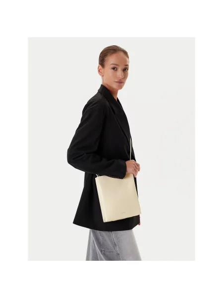 Kabelka Calvin Klein Line Ns Crossbody Lth Bag Krémová