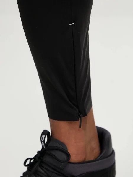 Nadrág Calvin Klein Performance fekete