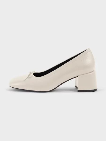 Кожени обувки с дебел Vagabond Shoemakers ADISON с дебел бежово